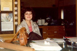 1980 - Leslie in NotreDameHS classroom-001